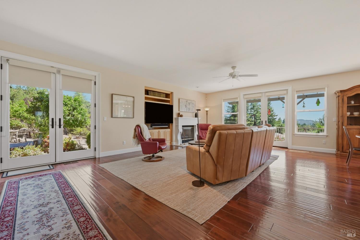 5 Silverstone Court