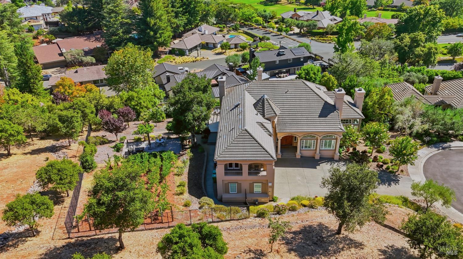 5 Silverstone Court