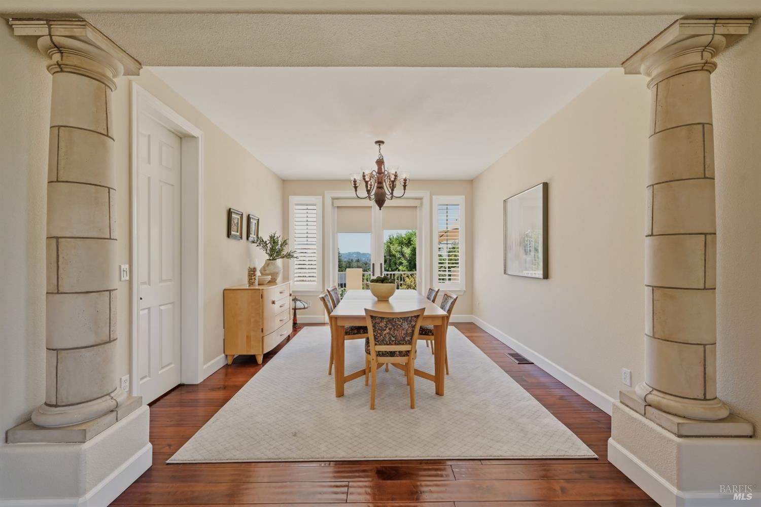 5 Silverstone Court