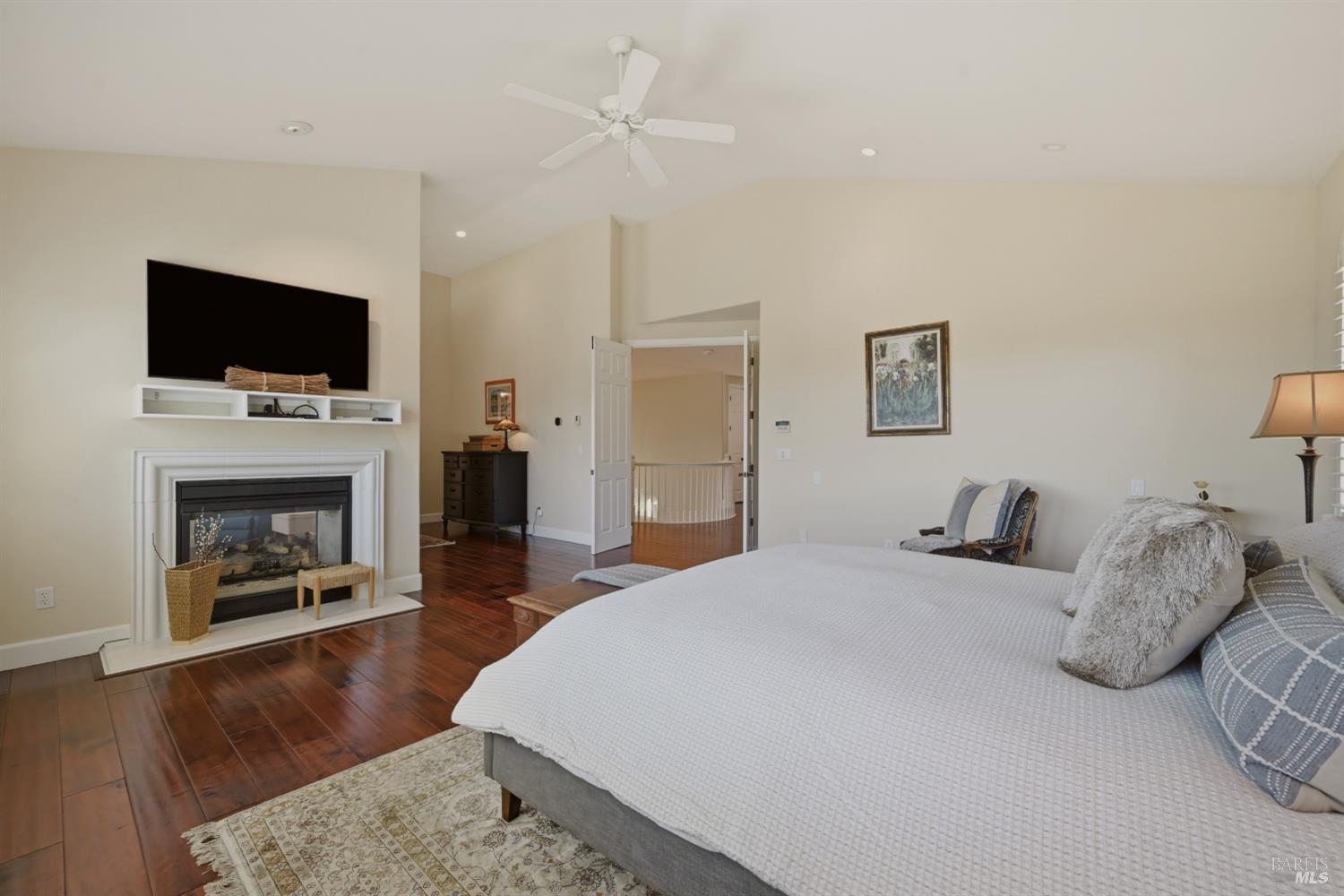 5 Silverstone Court