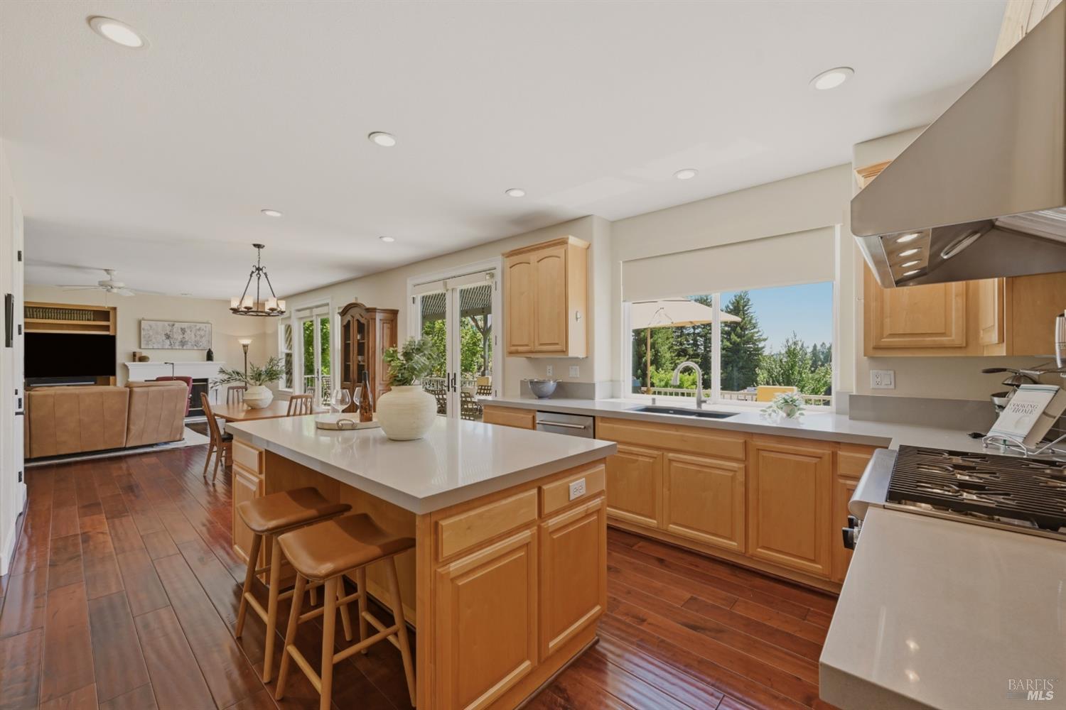 5 Silverstone Court