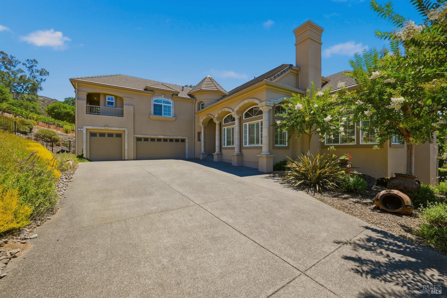 5 Silverstone Court