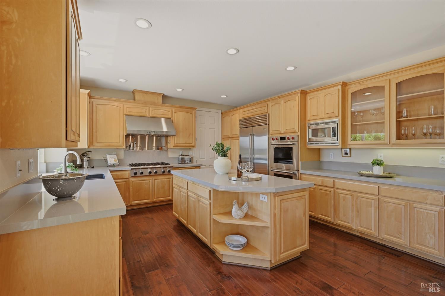 5 Silverstone Court