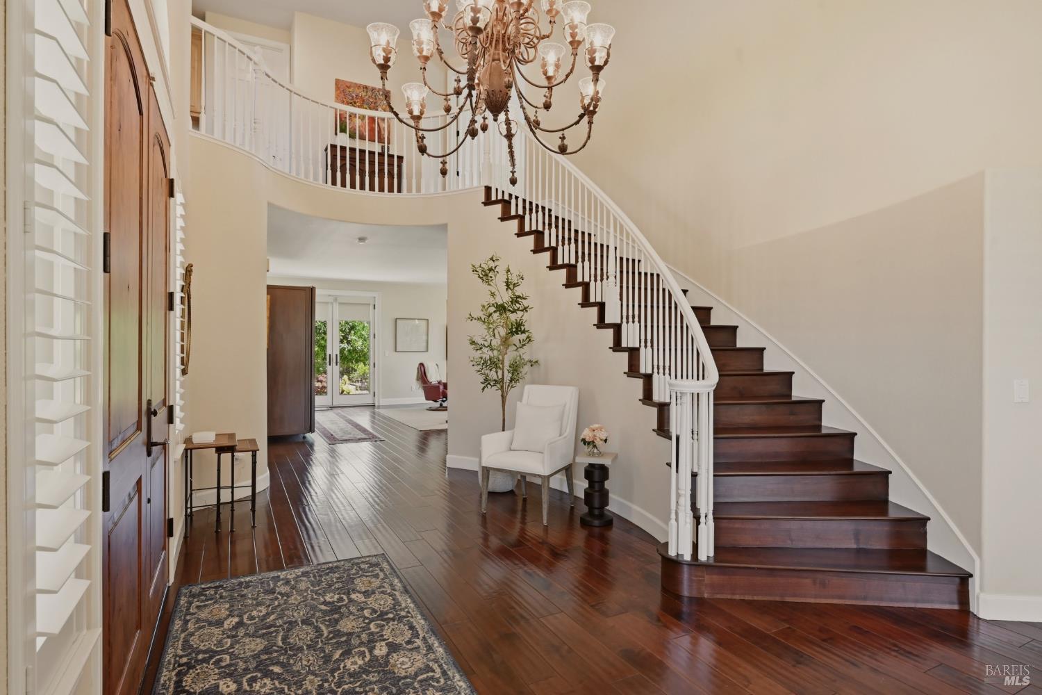 5 Silverstone Court