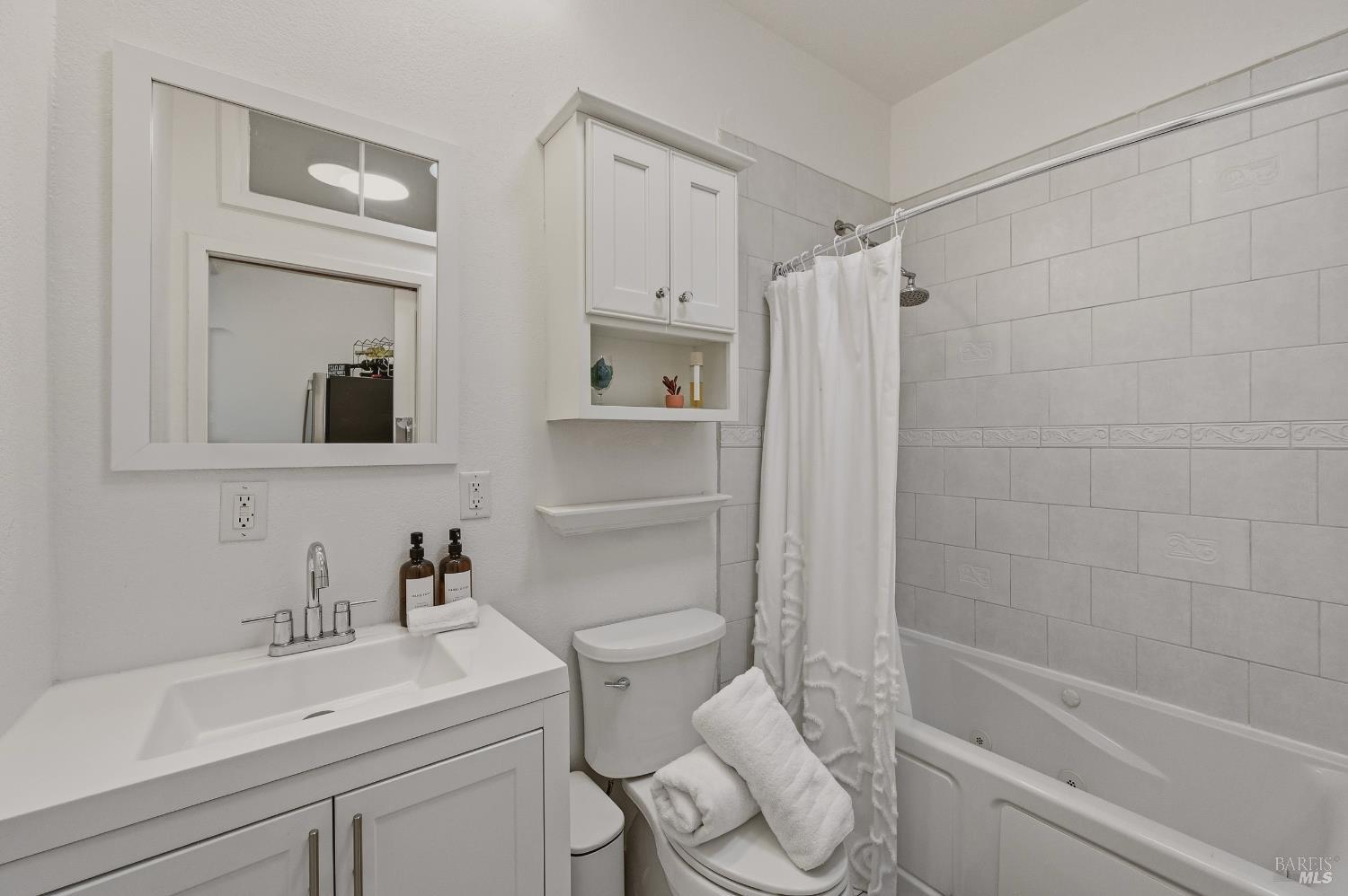 1435 2nd Street