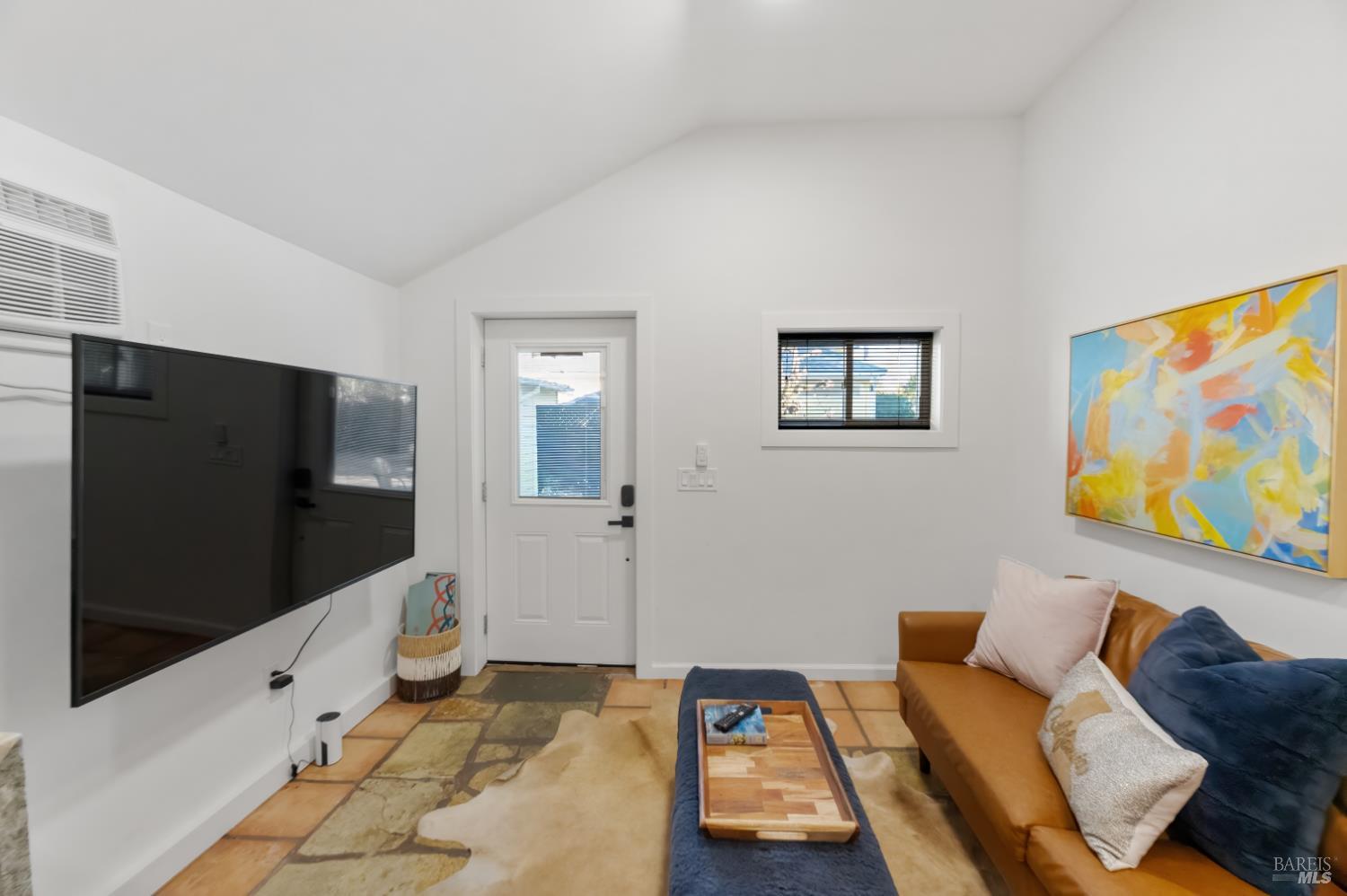 1435 2nd Street