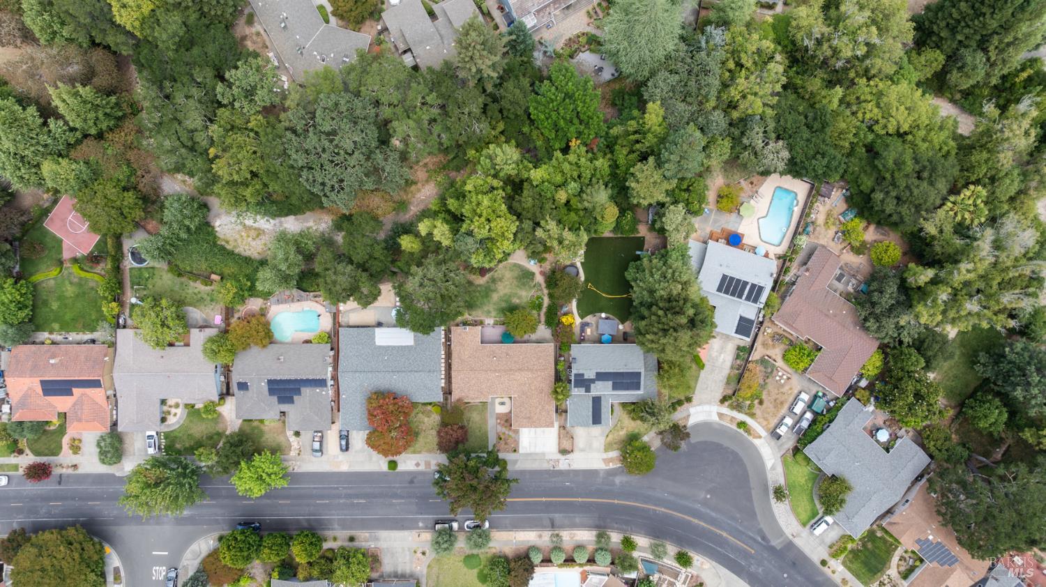 2642 W Pueblo Avenue