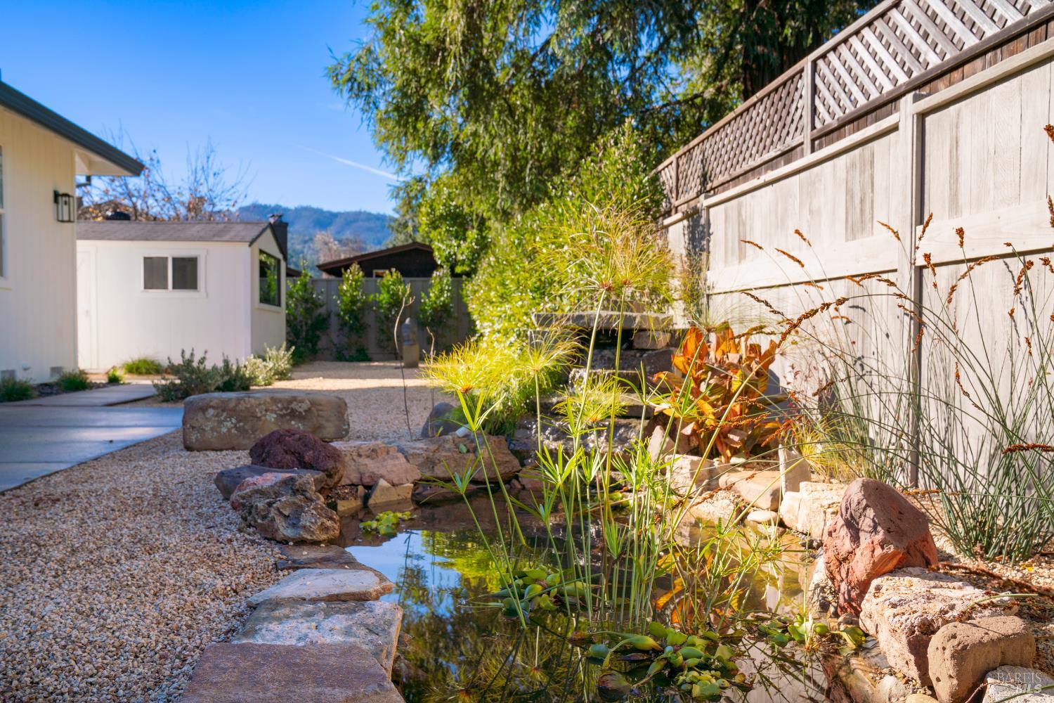 1586 Arrowhead Drive