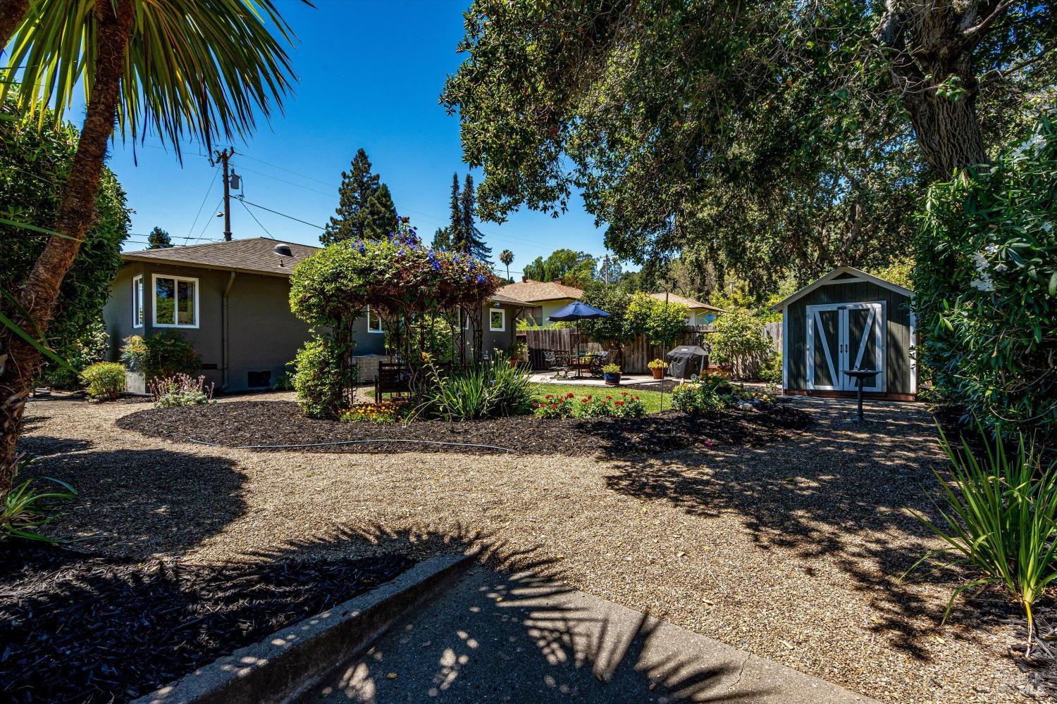 2902 Sunrise Drive