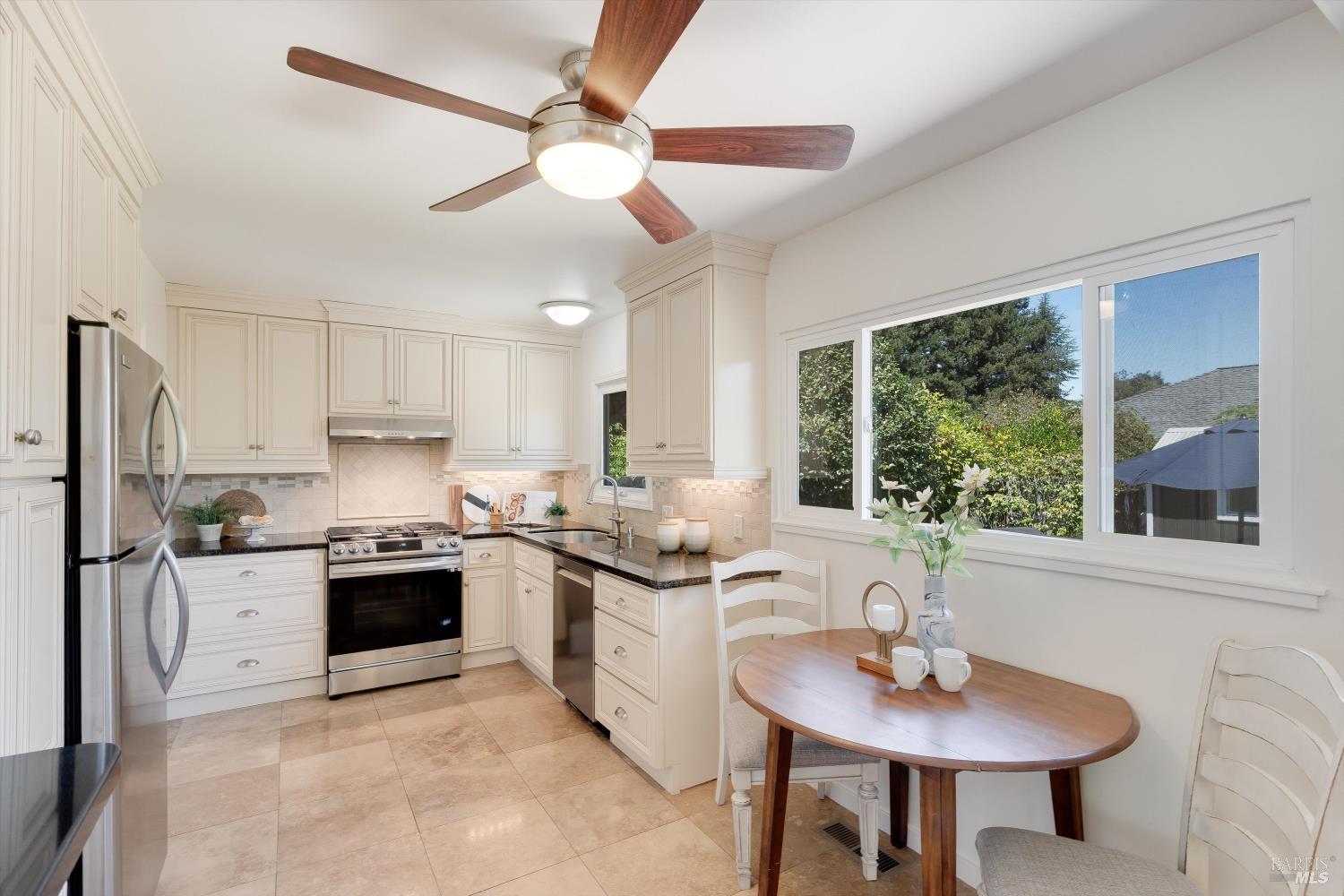 2902 Sunrise Drive