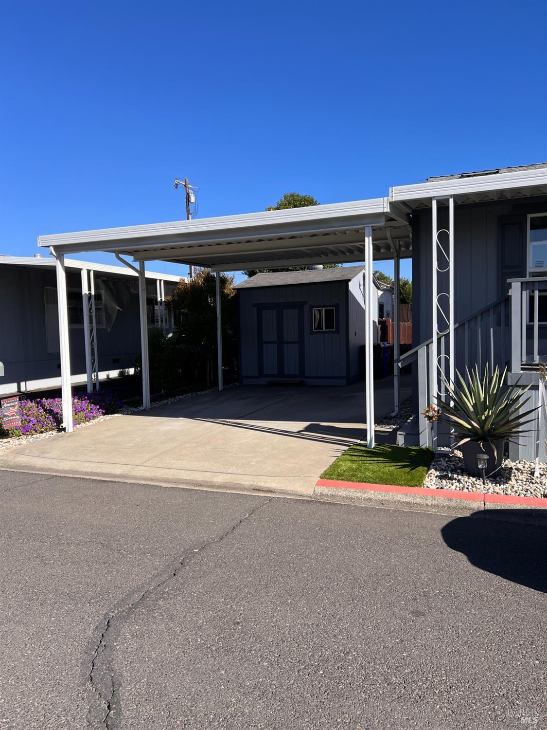 4433 Solano Avenue Unit: #115