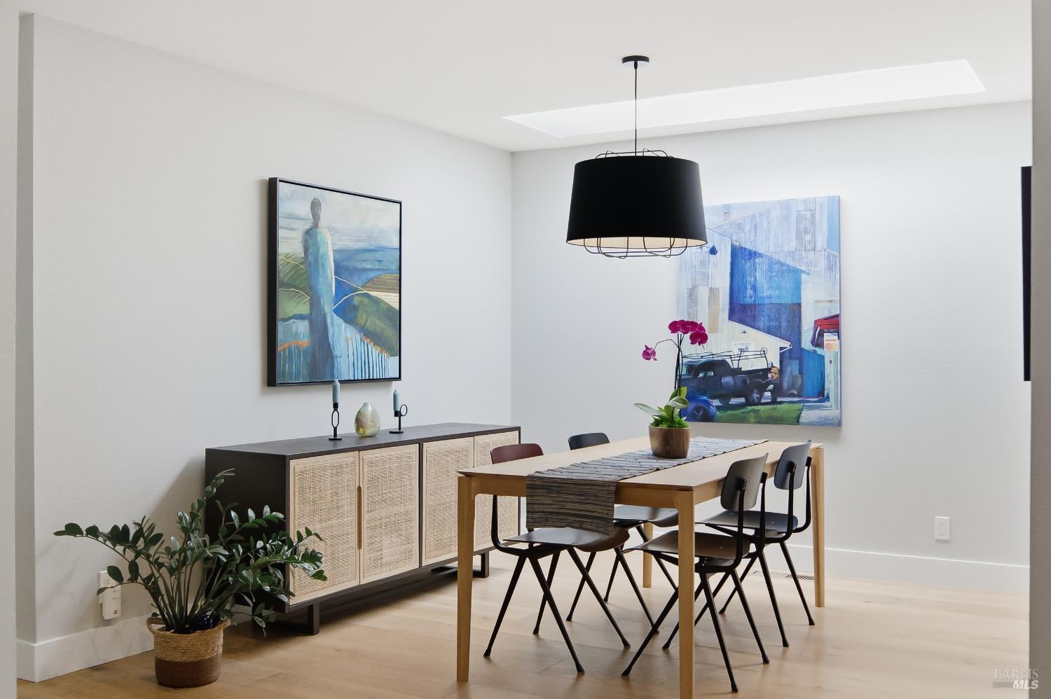 205 Avenida Barbera