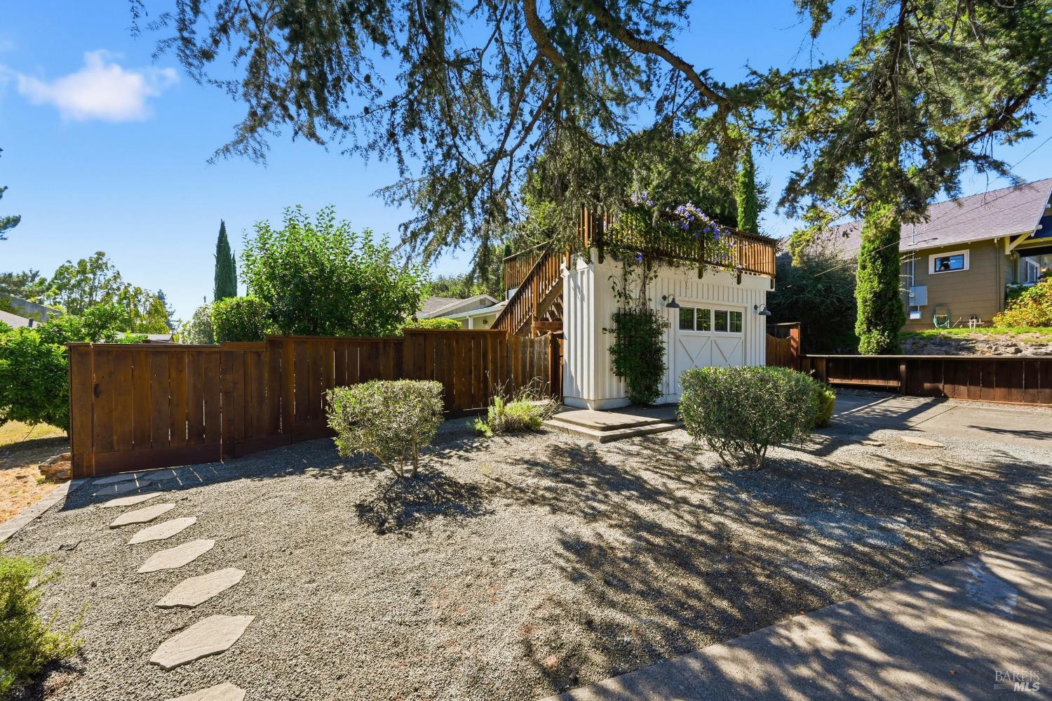 1081 Evans Avenue