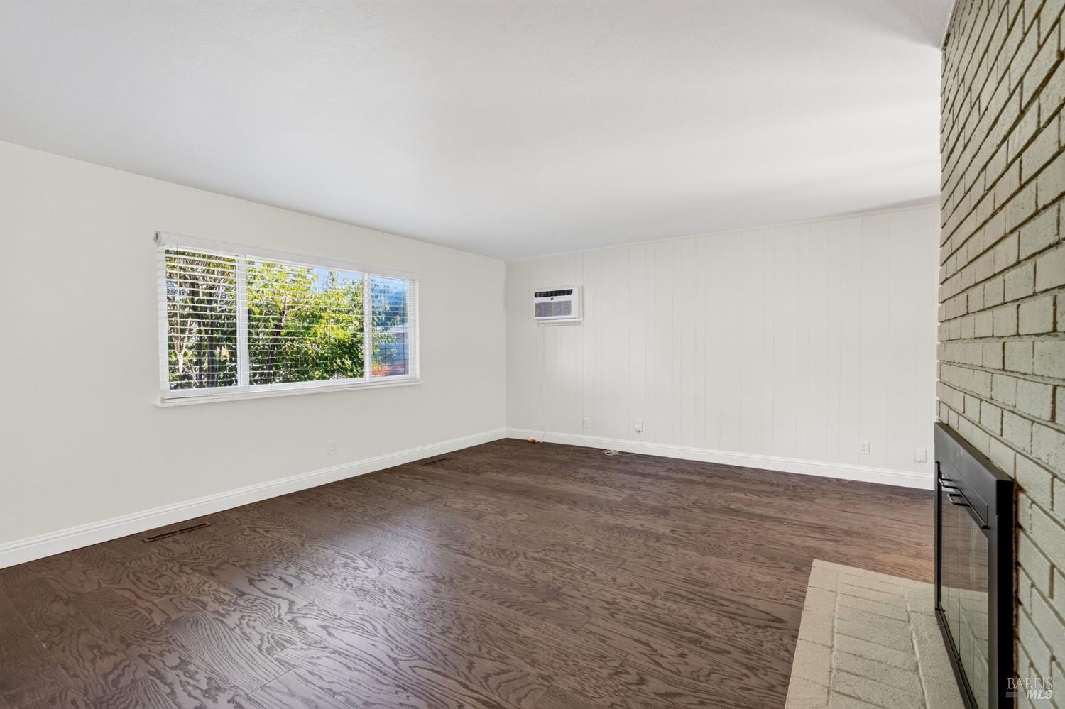 3450 Cypress Way