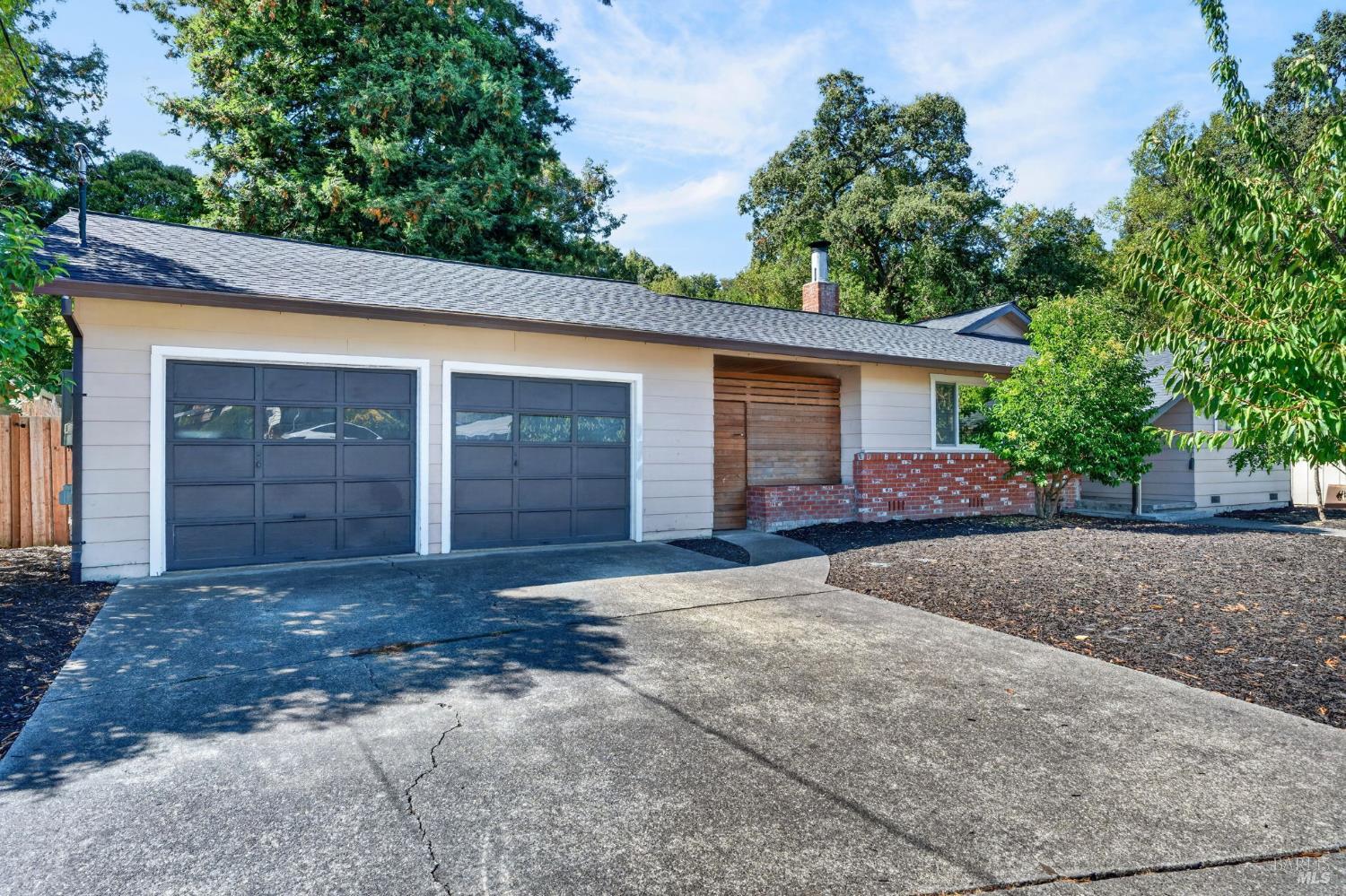 3450 Cypress Way