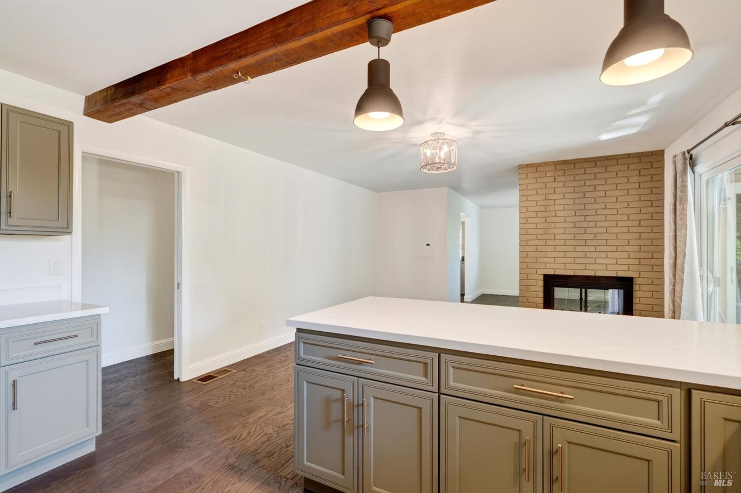 3450 Cypress Way