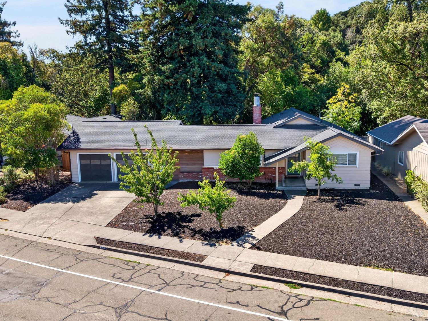 3450 Cypress Way