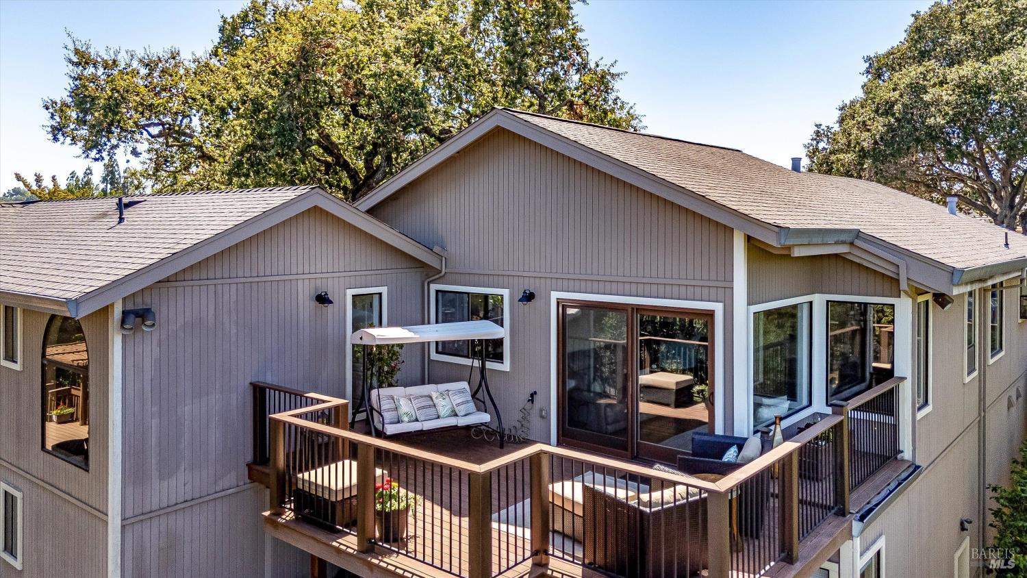 10 Skycrest Way