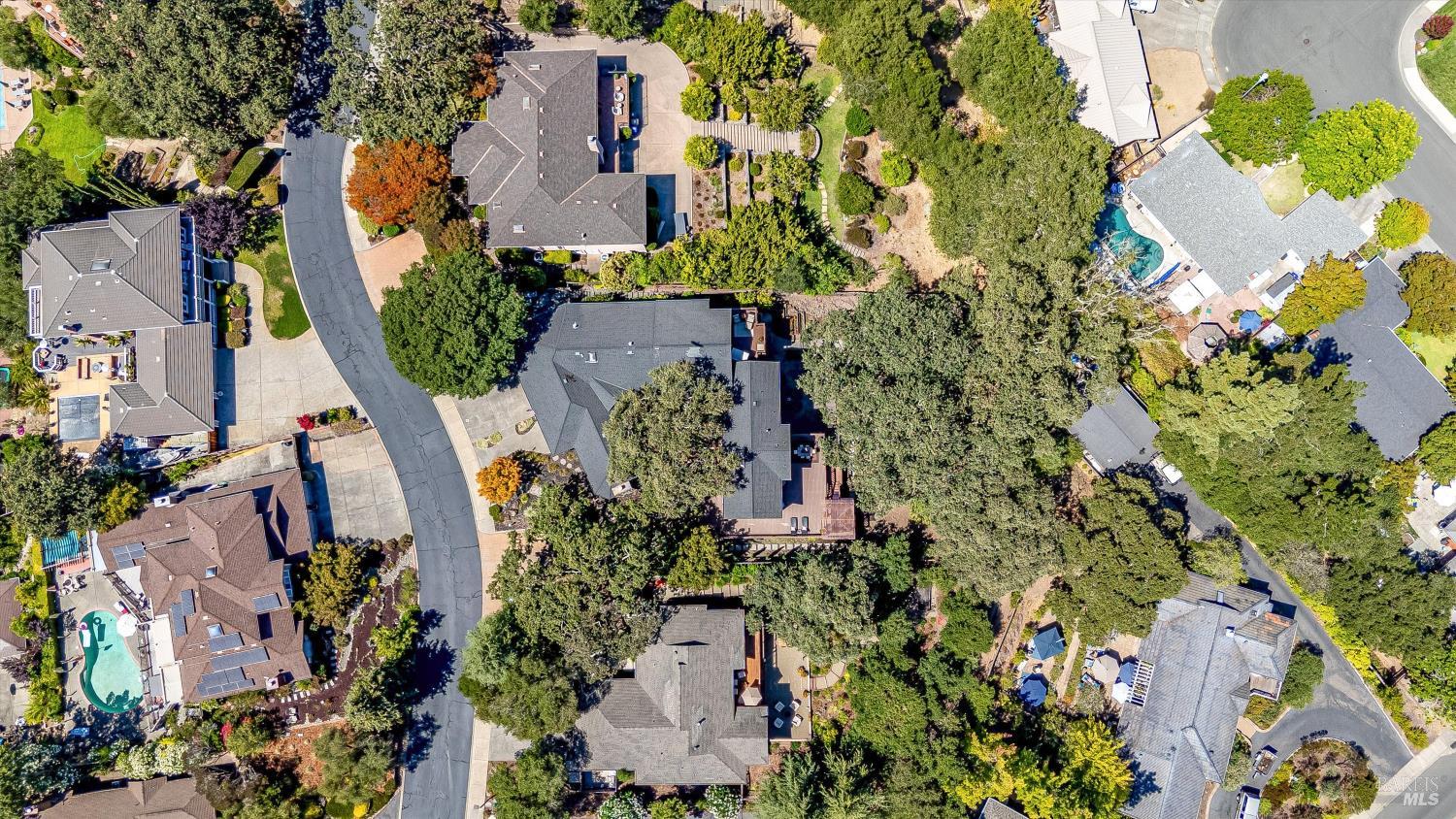 10 Skycrest Way