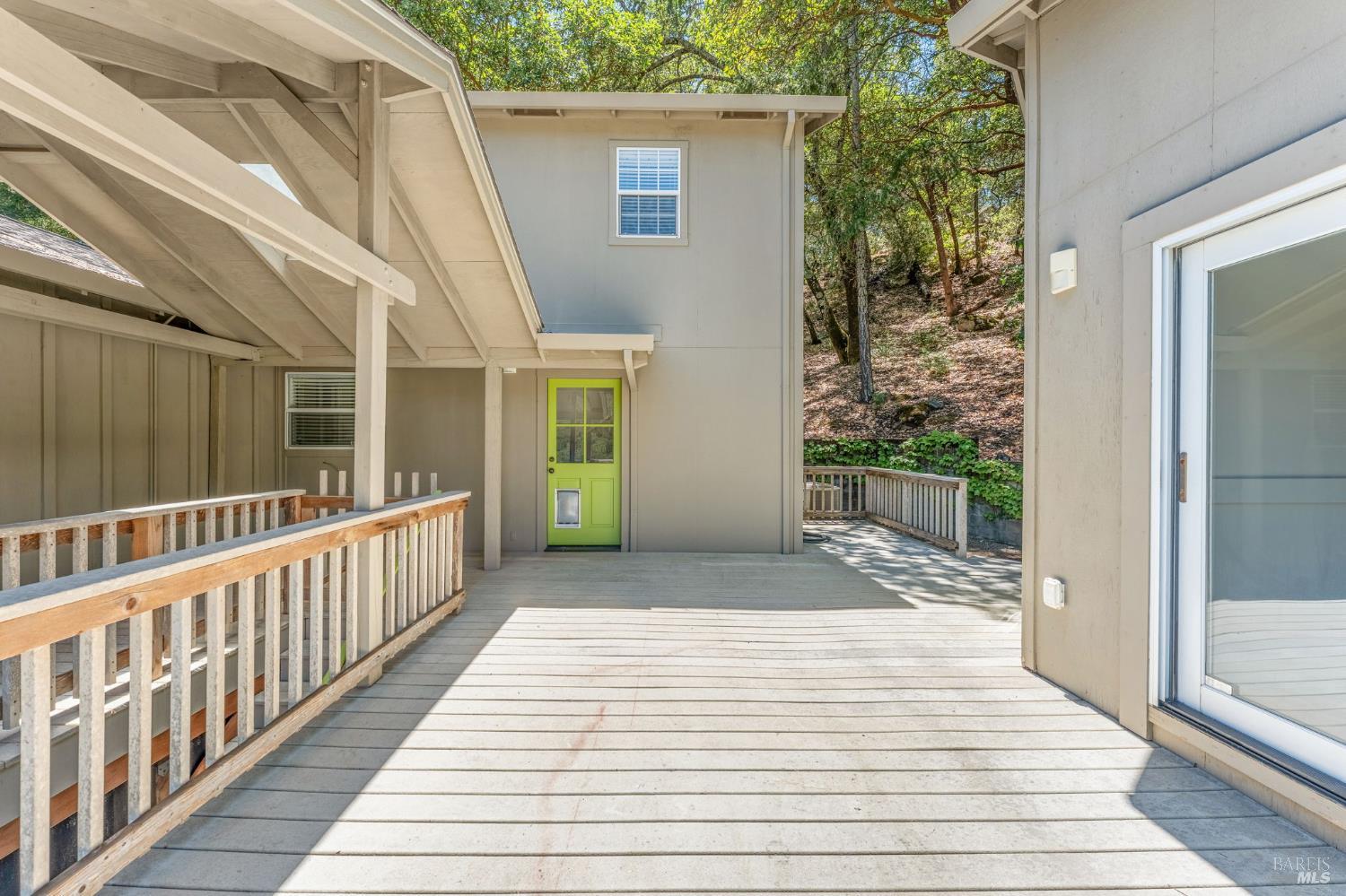 1075 Greenfield Road