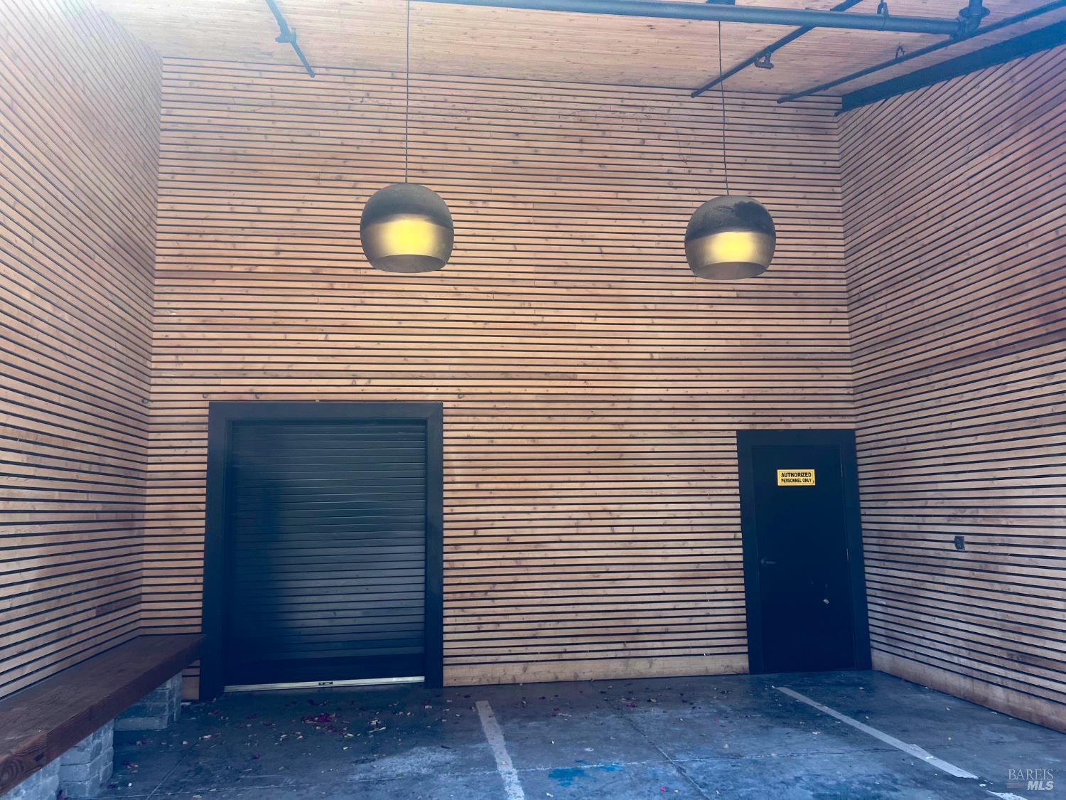 709 California. Boulevard
