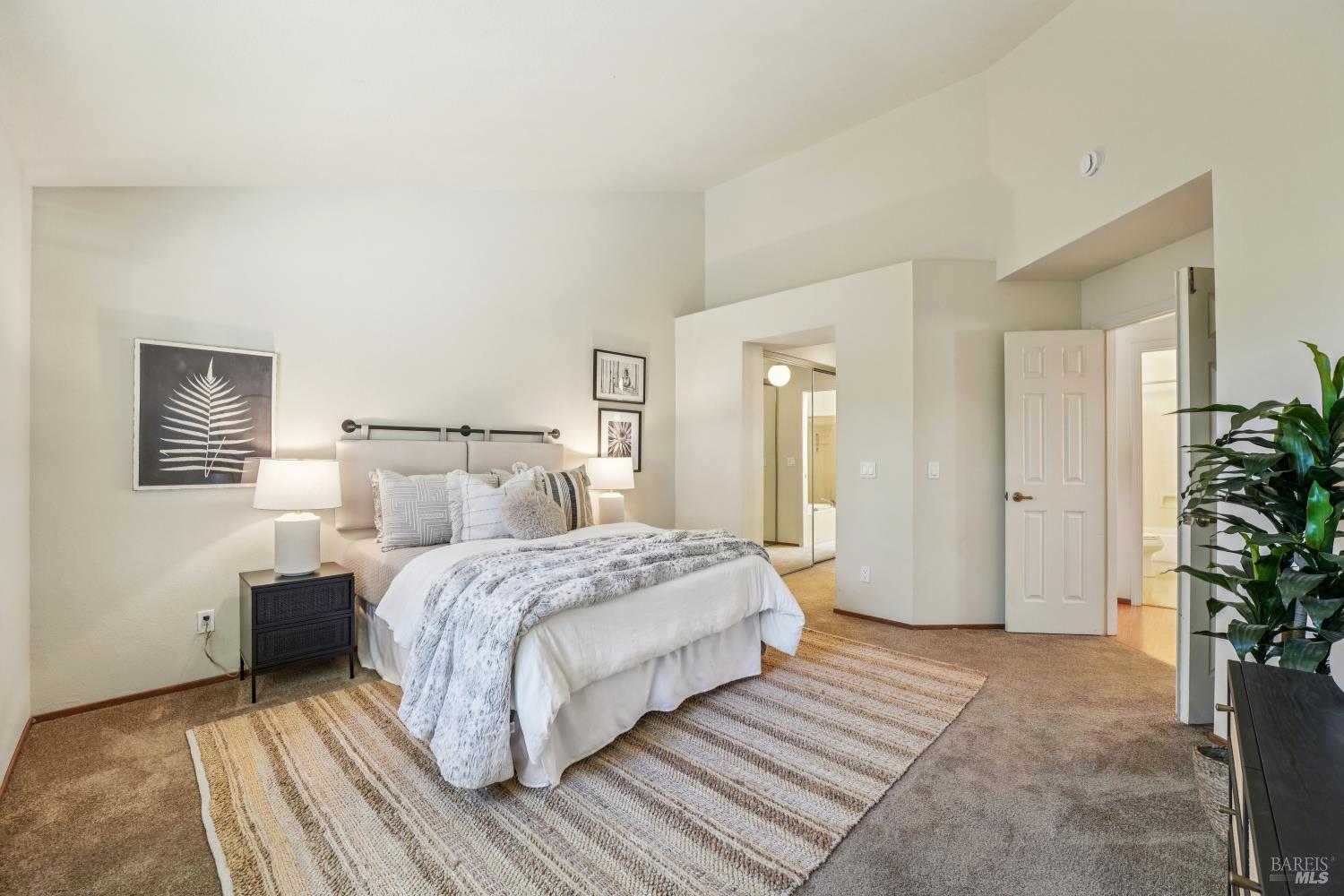 22 Saint Mathews Court