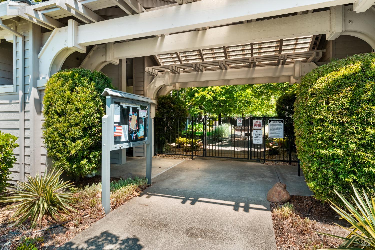 22 Saint Mathews Court