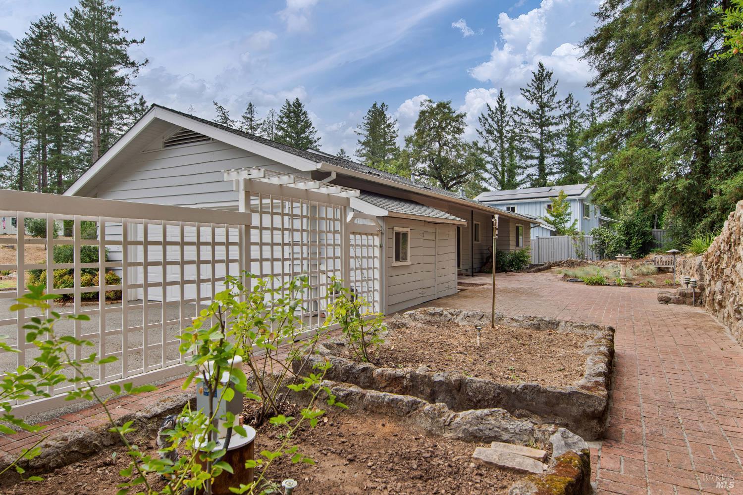 135 Cold Springs Road