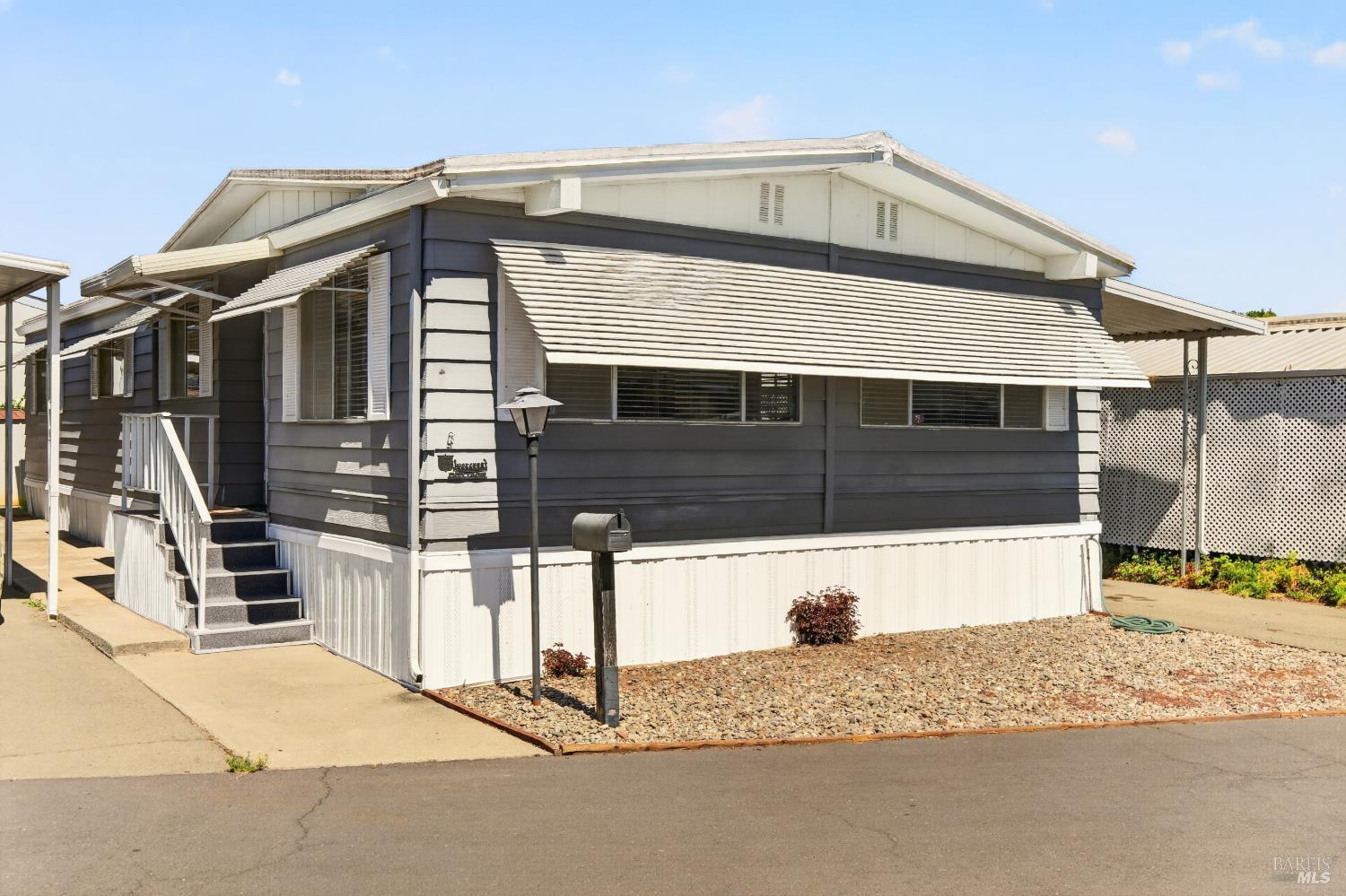 312 Mark Way