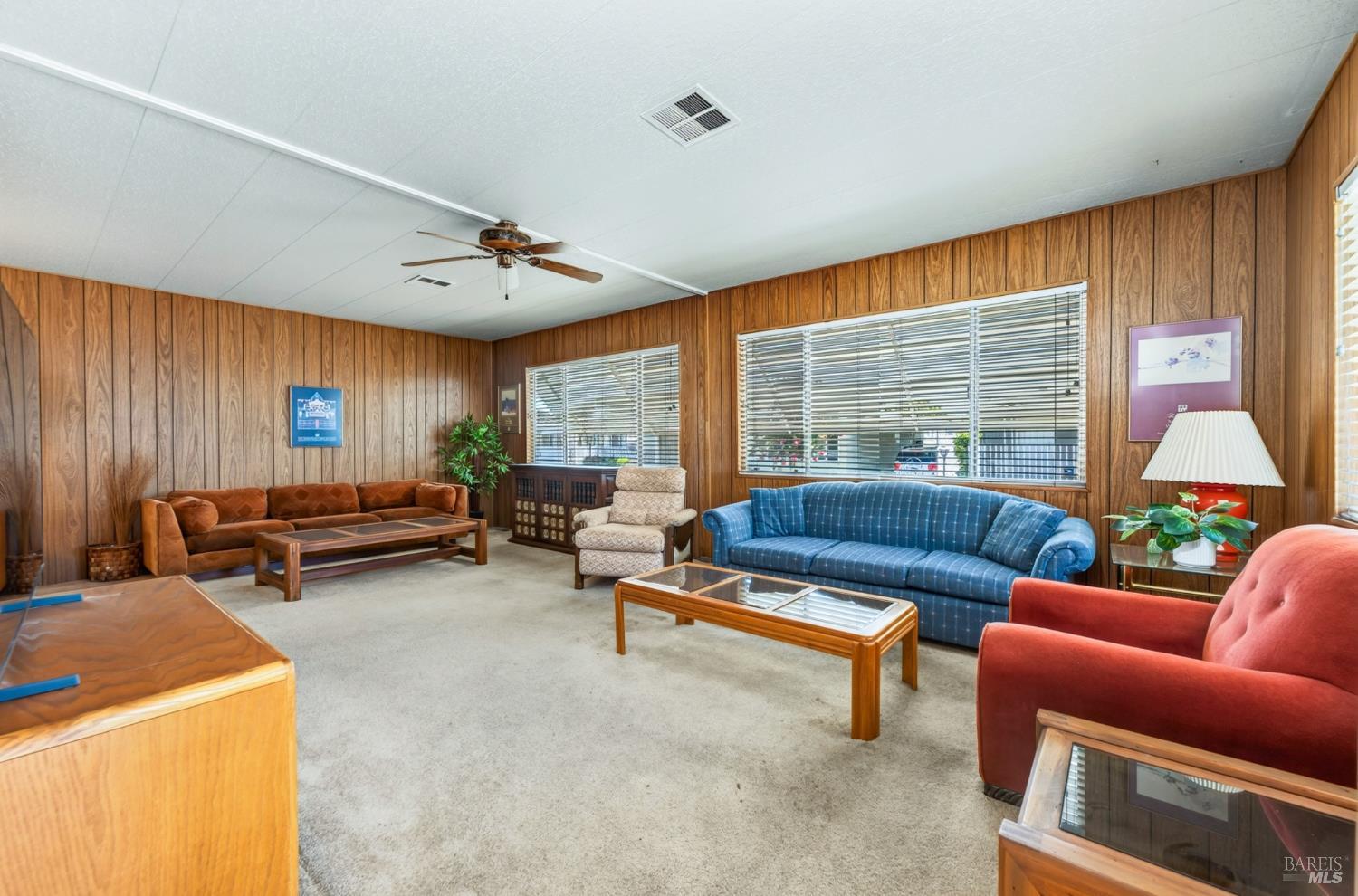 312 Mark Way