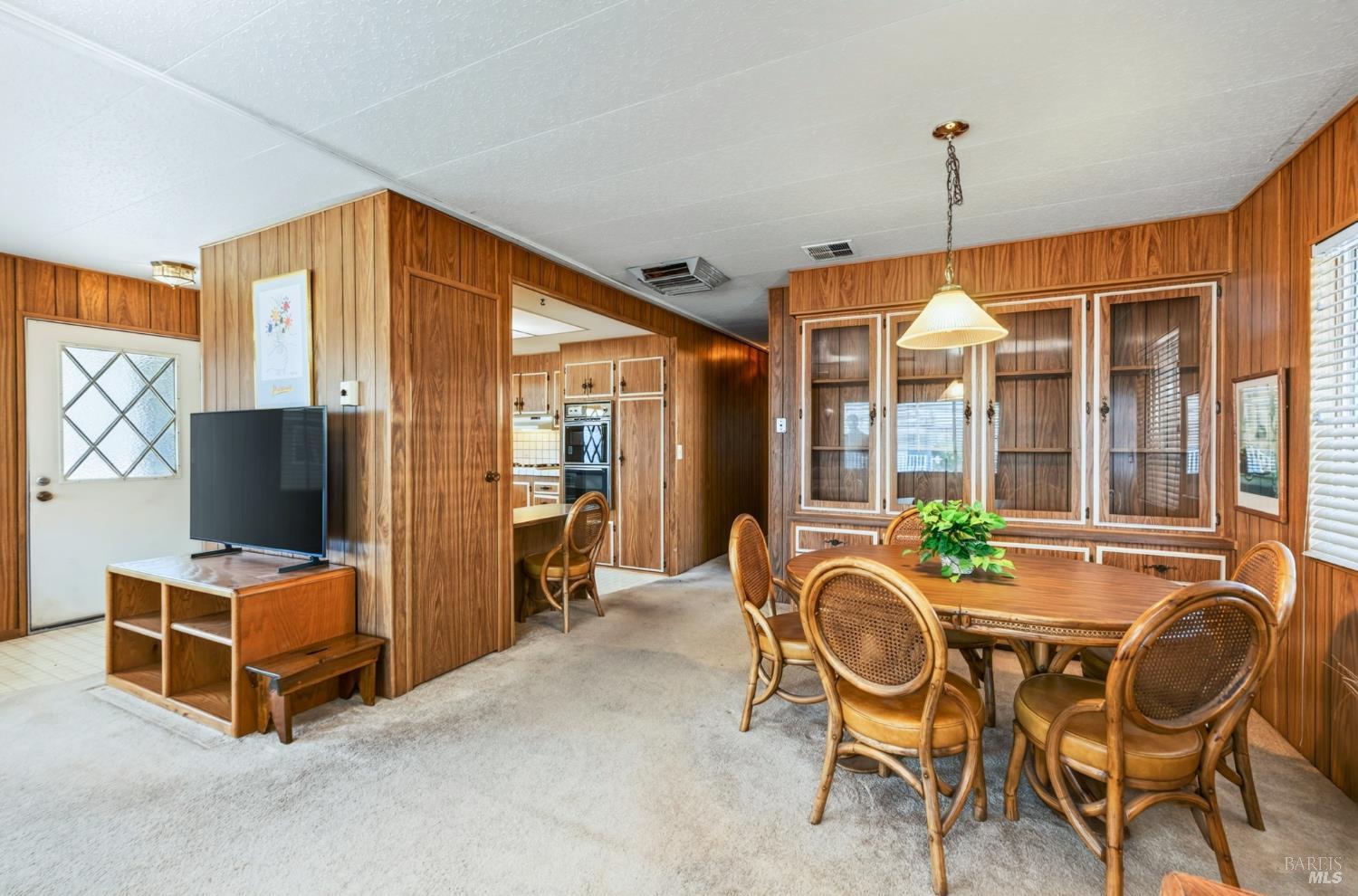 312 Mark Way