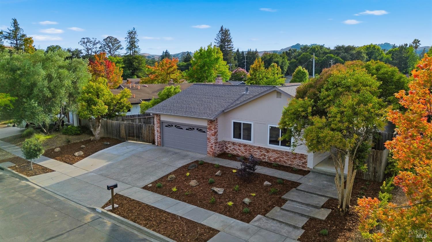 3341 Sunview Drive