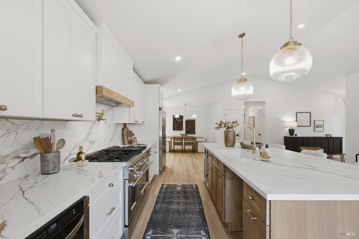 3341 Sunview Drive