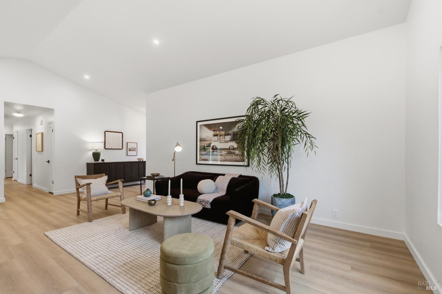 3341 Sunview Drive