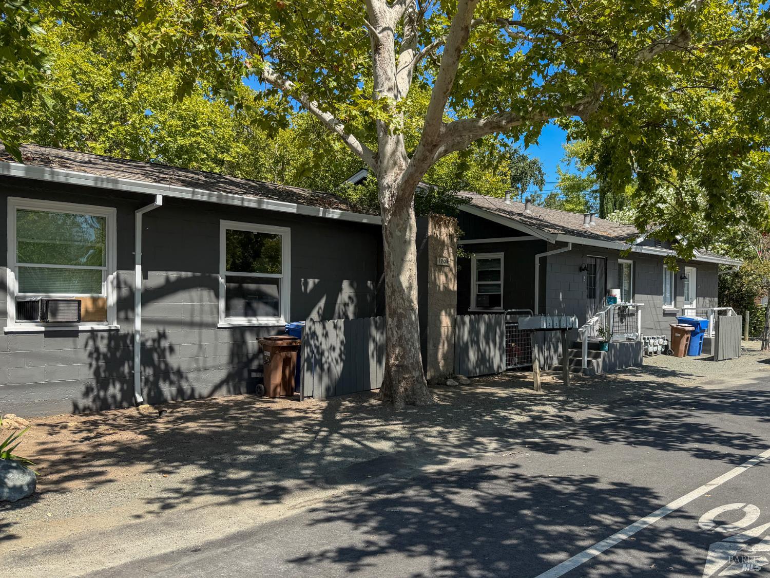 1701 Lake Street