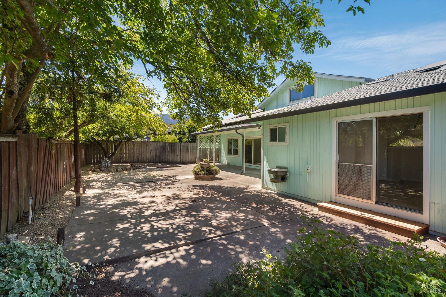 1925 Birch Avenue
