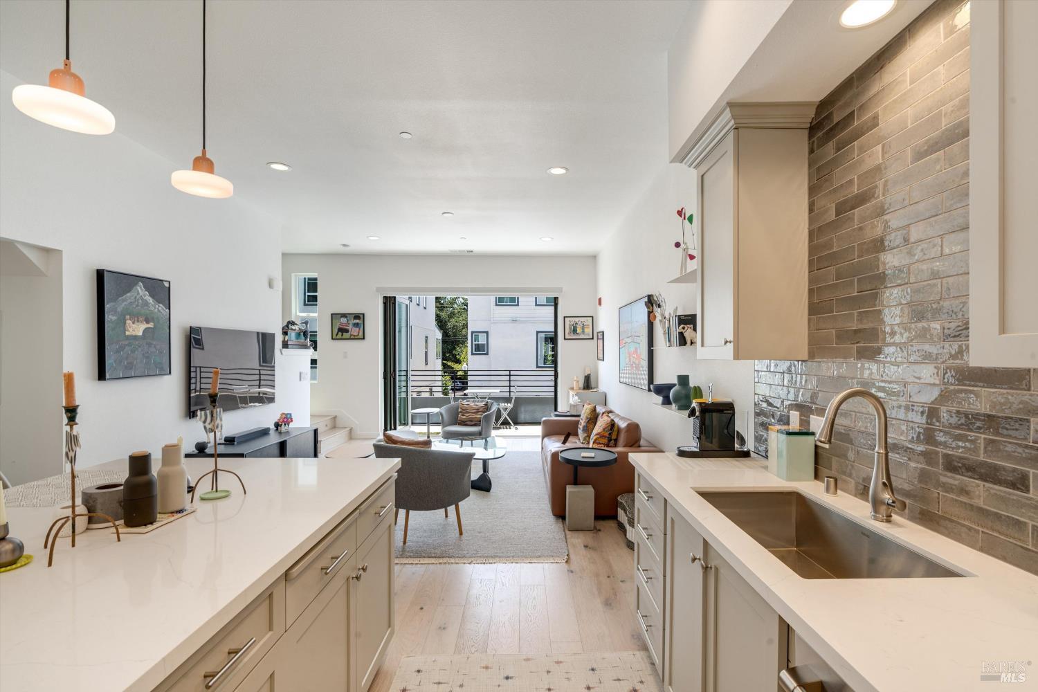 207 Second Street