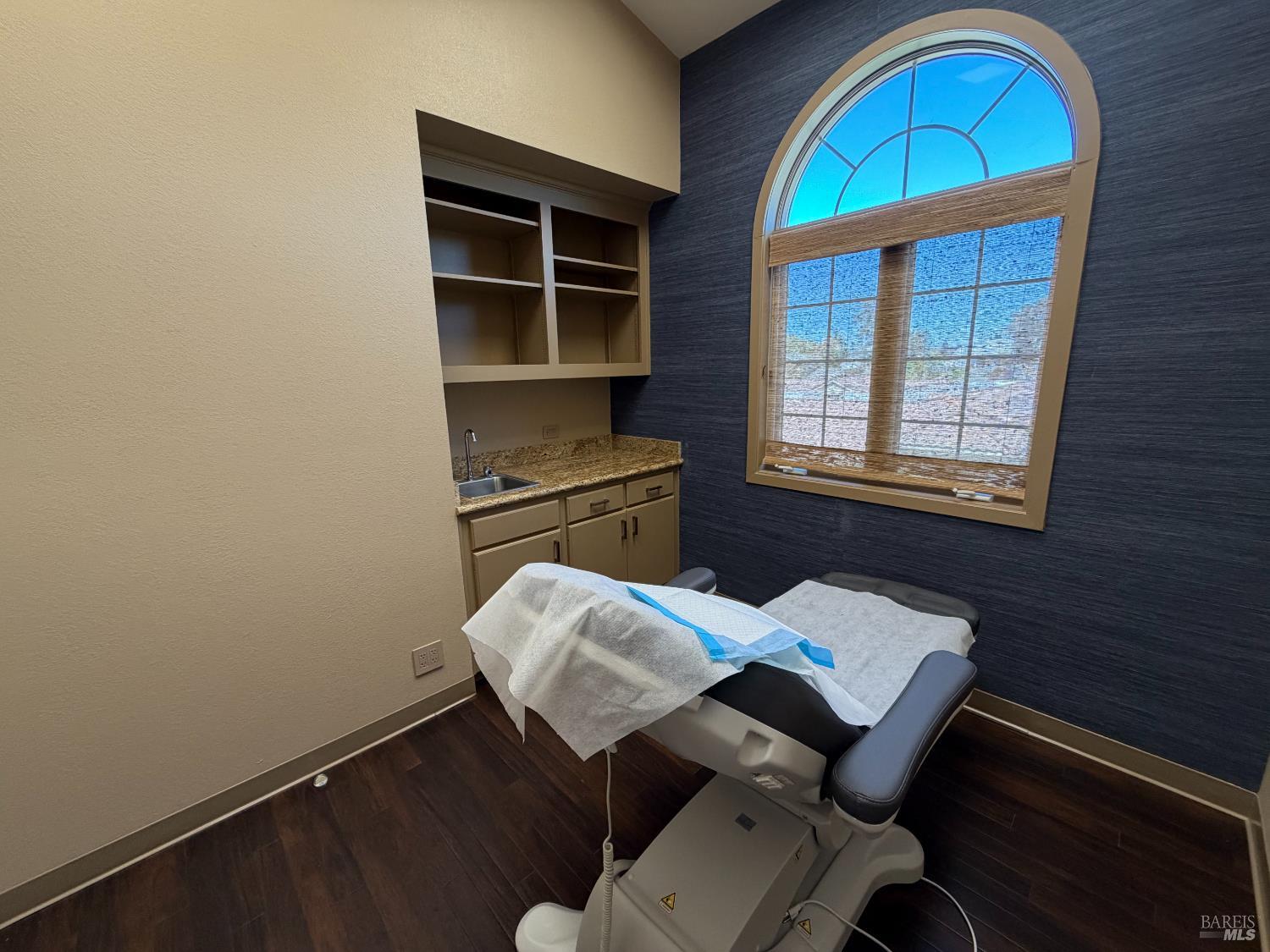 3434 Villa Lane Unit: #380