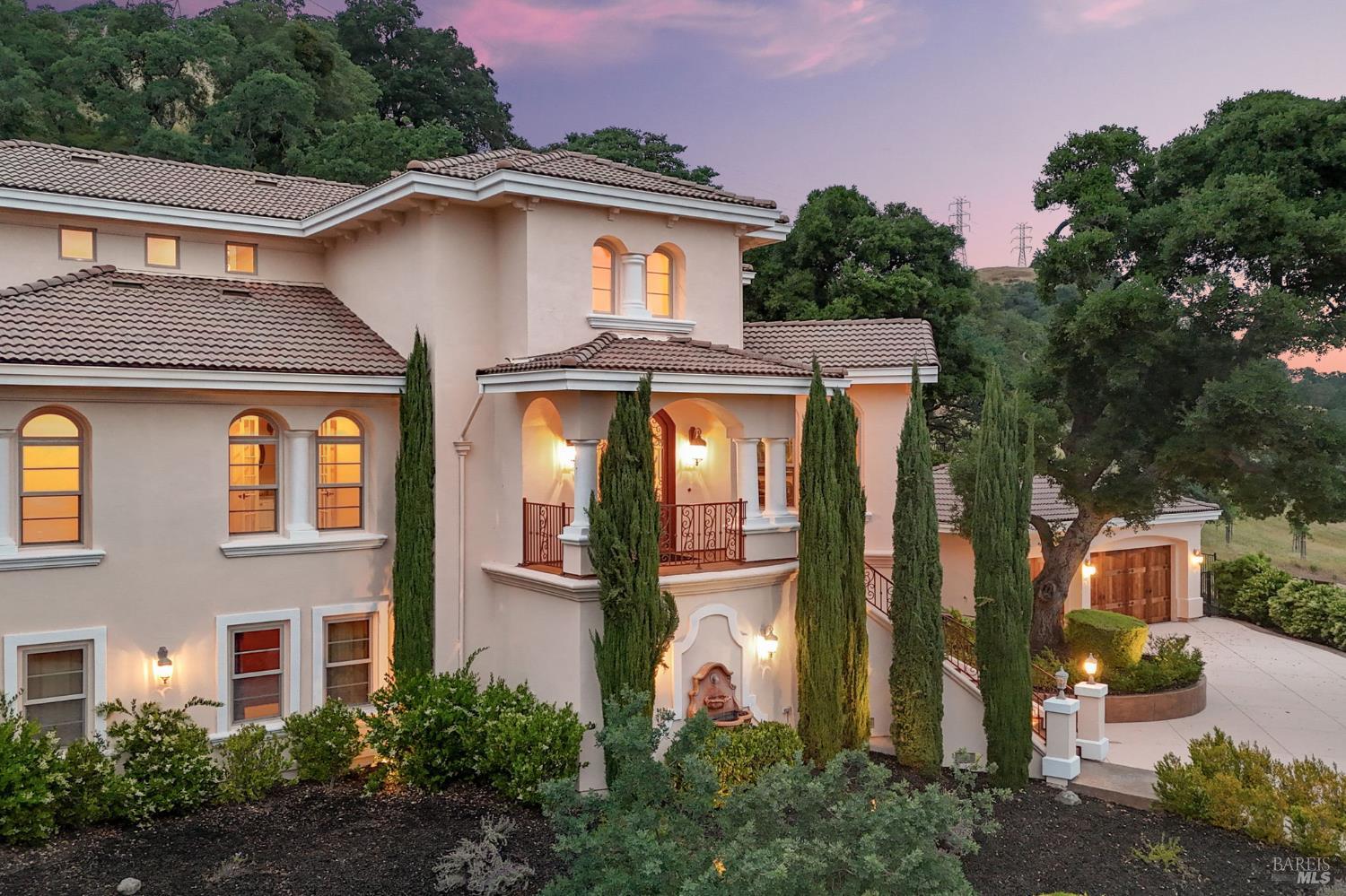 5323 Laurel Ridge Court