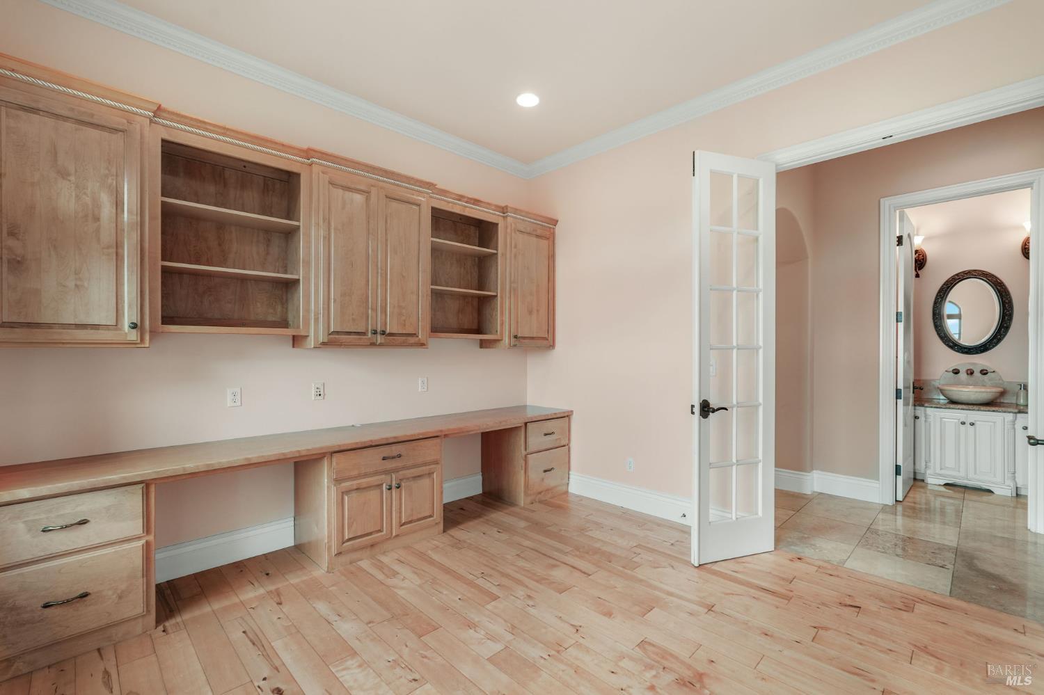 5323 Laurel Ridge Court