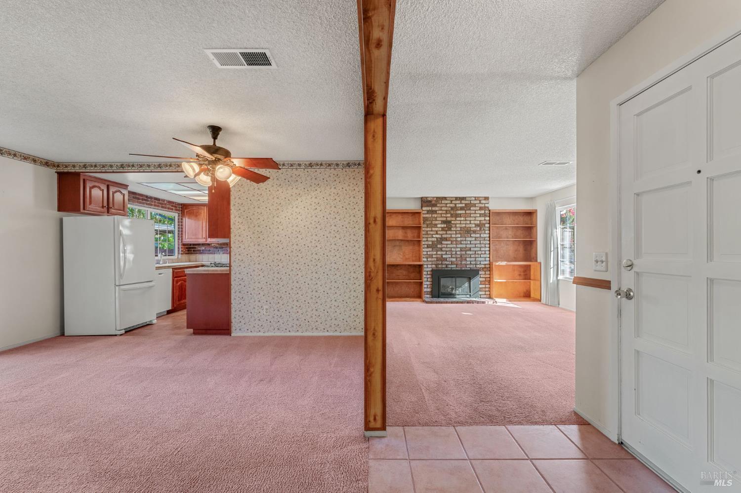 2424 Janis Way