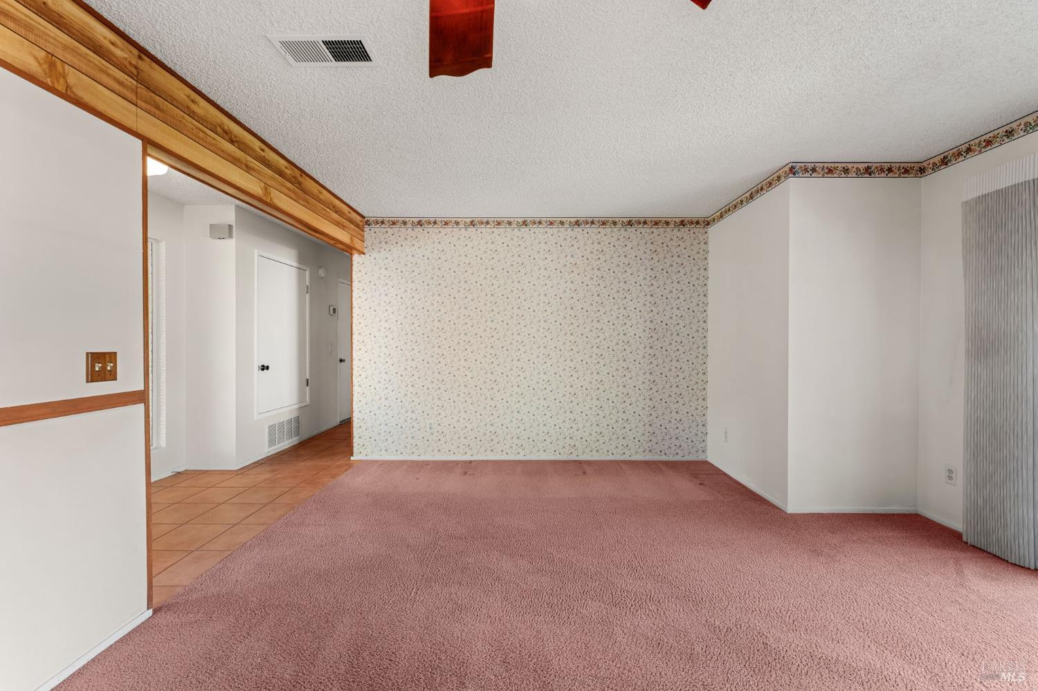 2424 Janis Way
