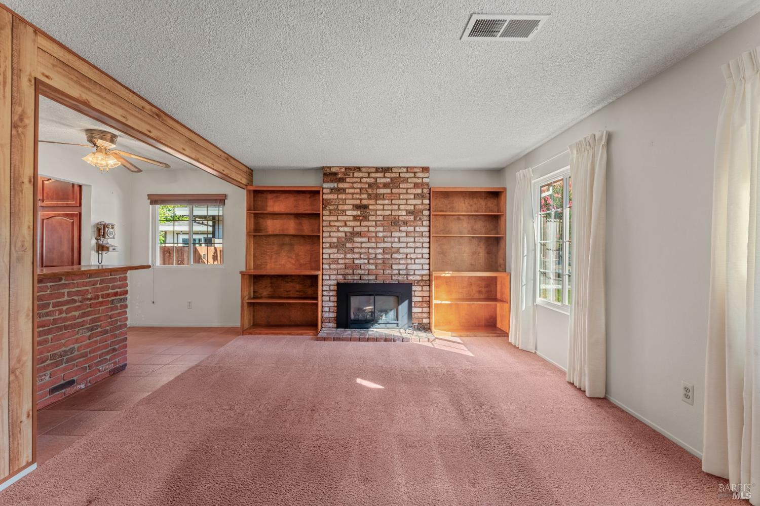2424 Janis Way