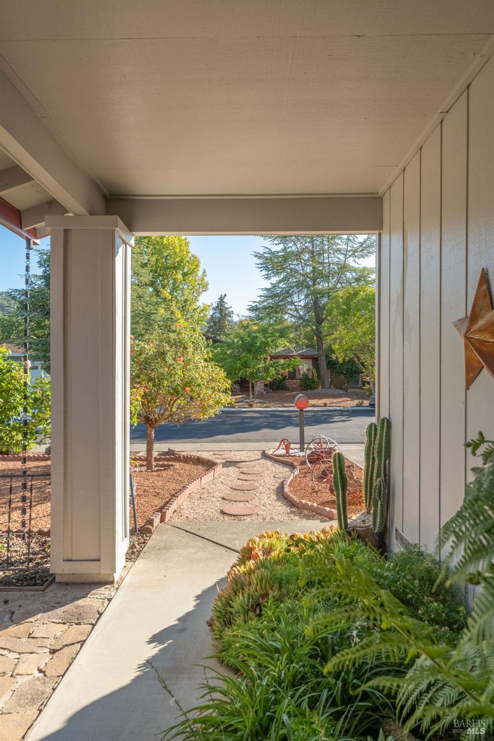2424 Janis Way