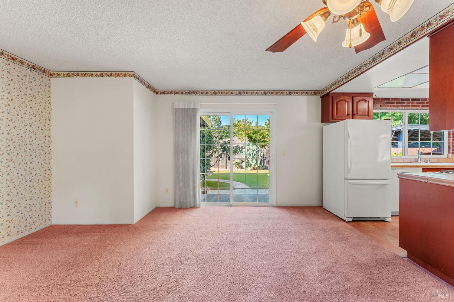 2424 Janis Way