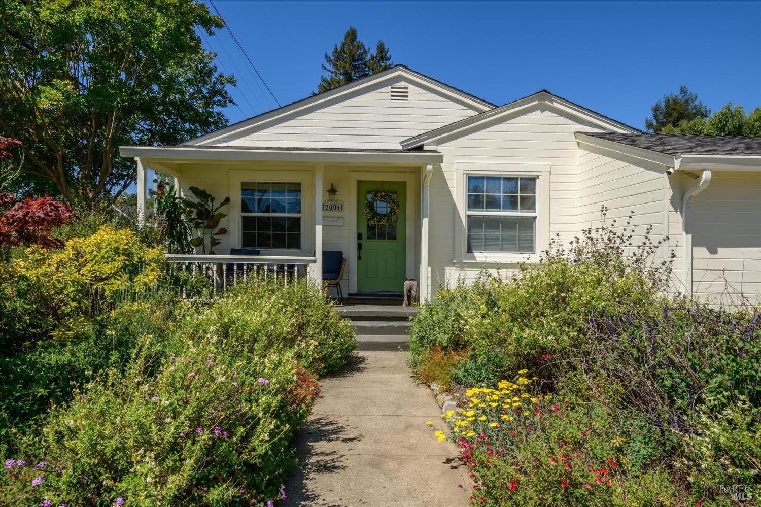 2001 Marin Street