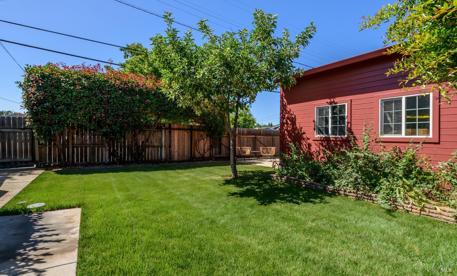 2001 Marin Street