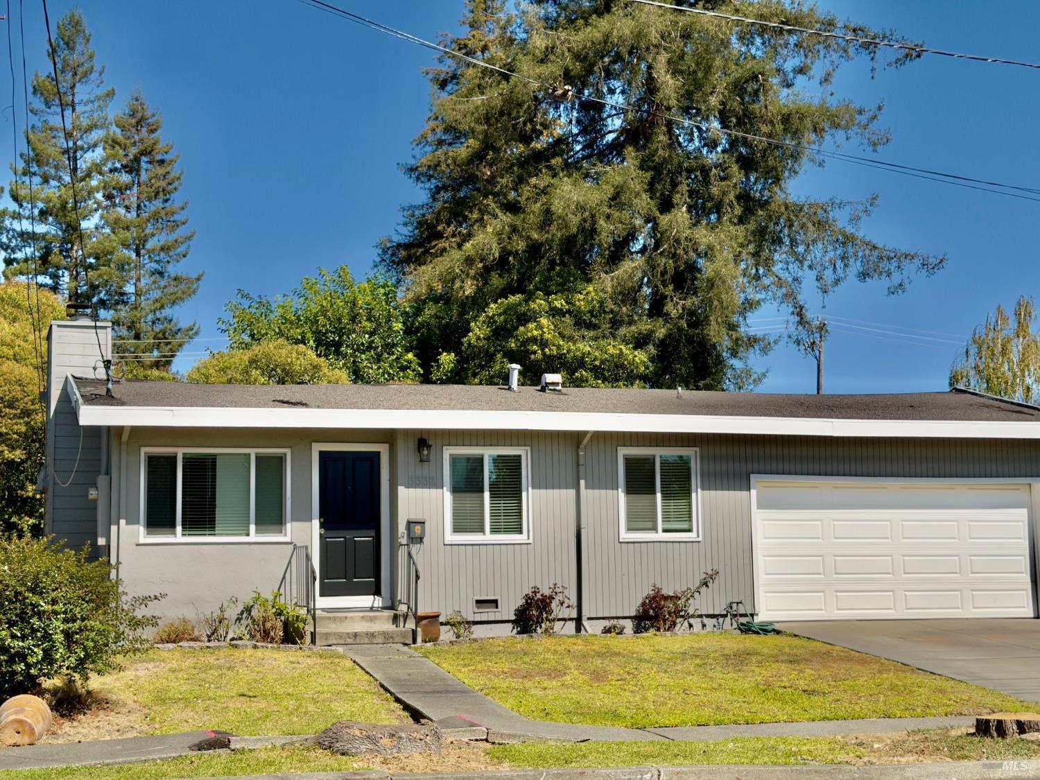 3332 Main Street