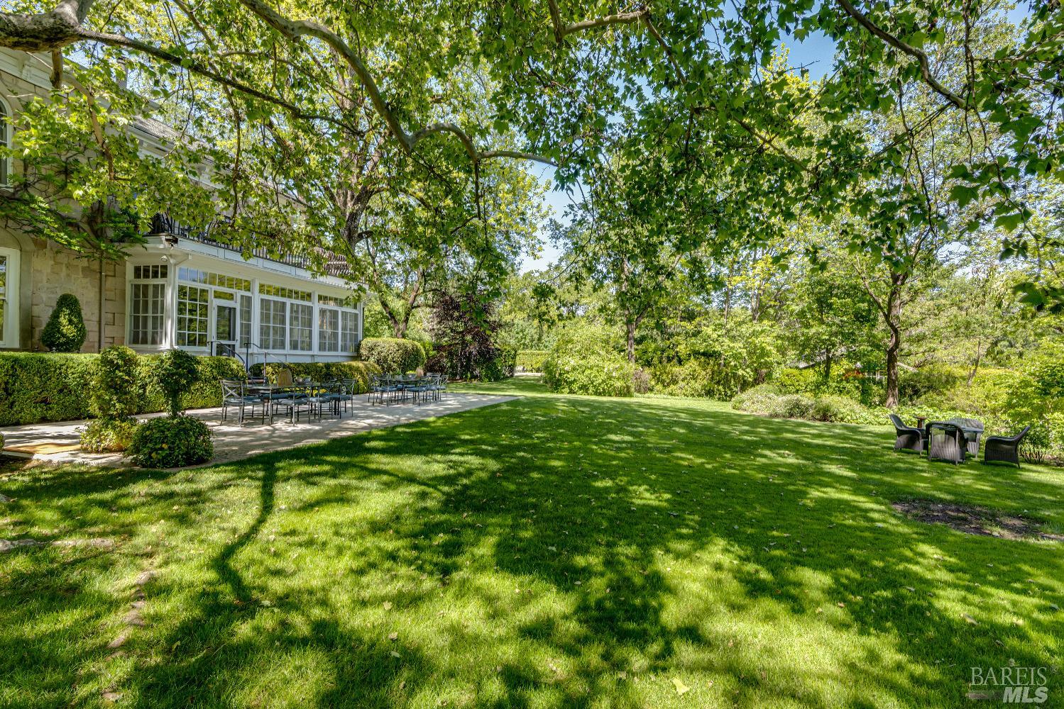 1105 Lodi Lane