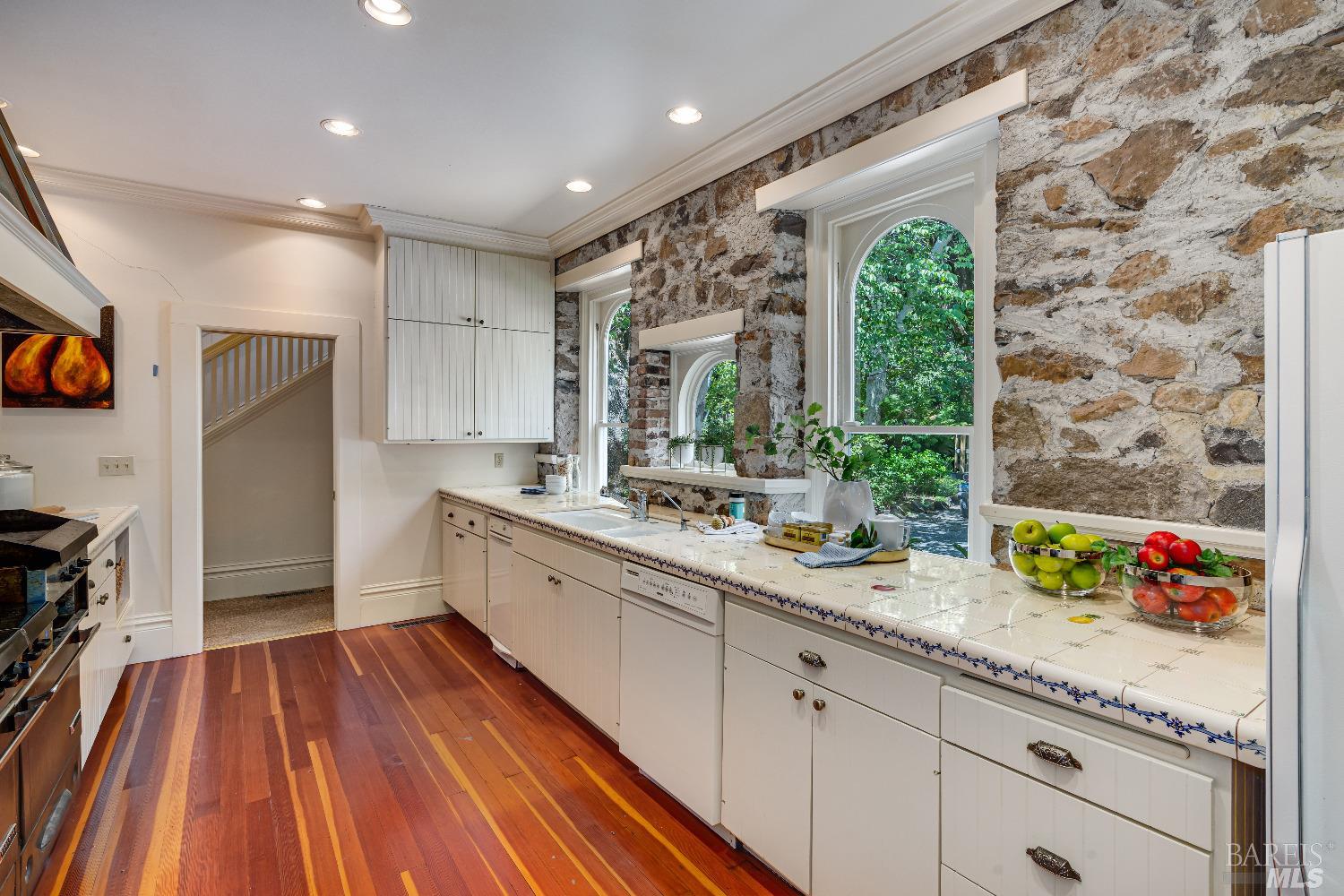 1105 Lodi Lane